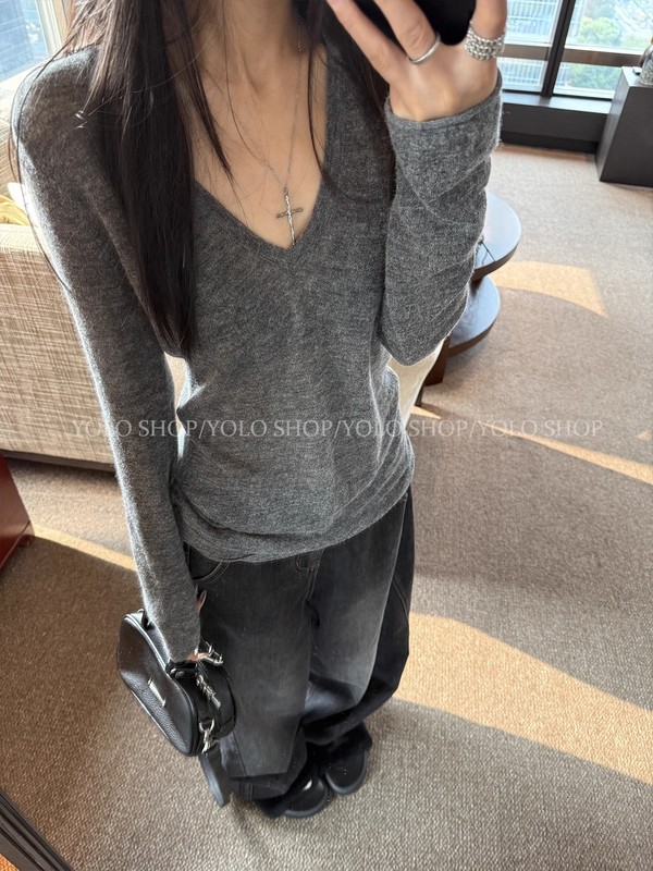 YOLO SHOP 灰色羊驼毛高比例气质V领百搭针织毛衣修身打底衫上衣|undefined