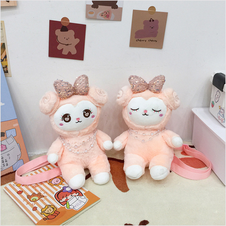 2022 Spring New Cute Doll Small Wool Plush Toy Bag Children Messenger Bag display picture 5