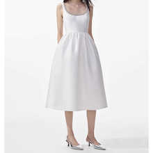 2024夏季新款小众设计感SP纯净白手工钻饰优雅气质收腰吊带连衣裙