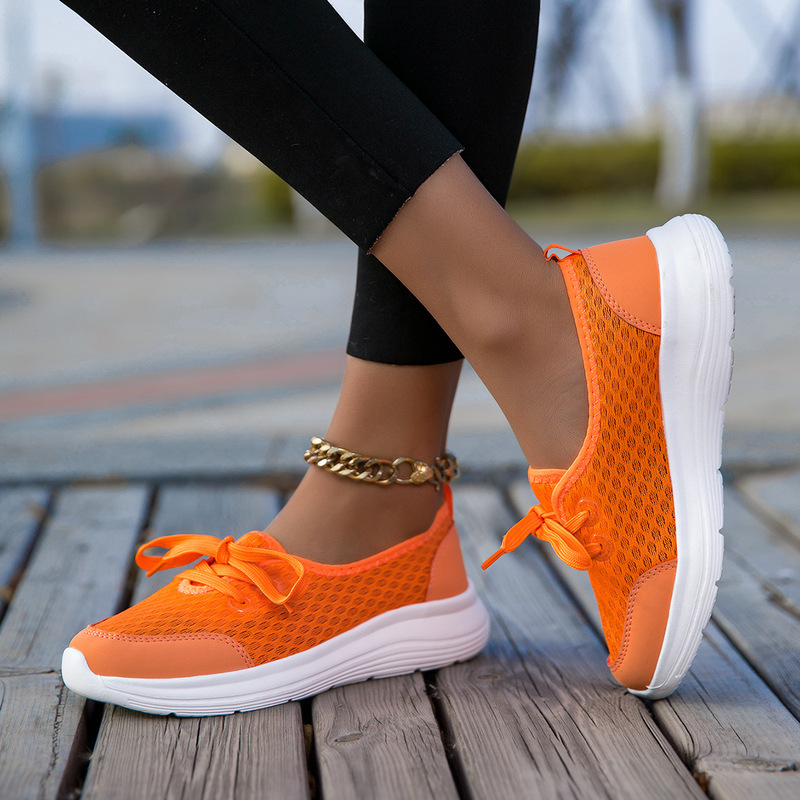 Cross-Border Women's Shoes New Models Ladies' Travel Shoes Casual Mom Shoes Slip-On Fly-Knit Foreign Trade Wholesale Women's Shoes
