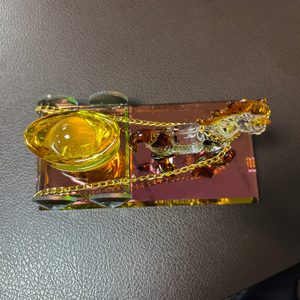 Car Perfume Holder Ornament Glass Carriage Pulling Gold Ingots to Attract Wealth and Protect Safety Car Gift Interior Odor Removal Decoration