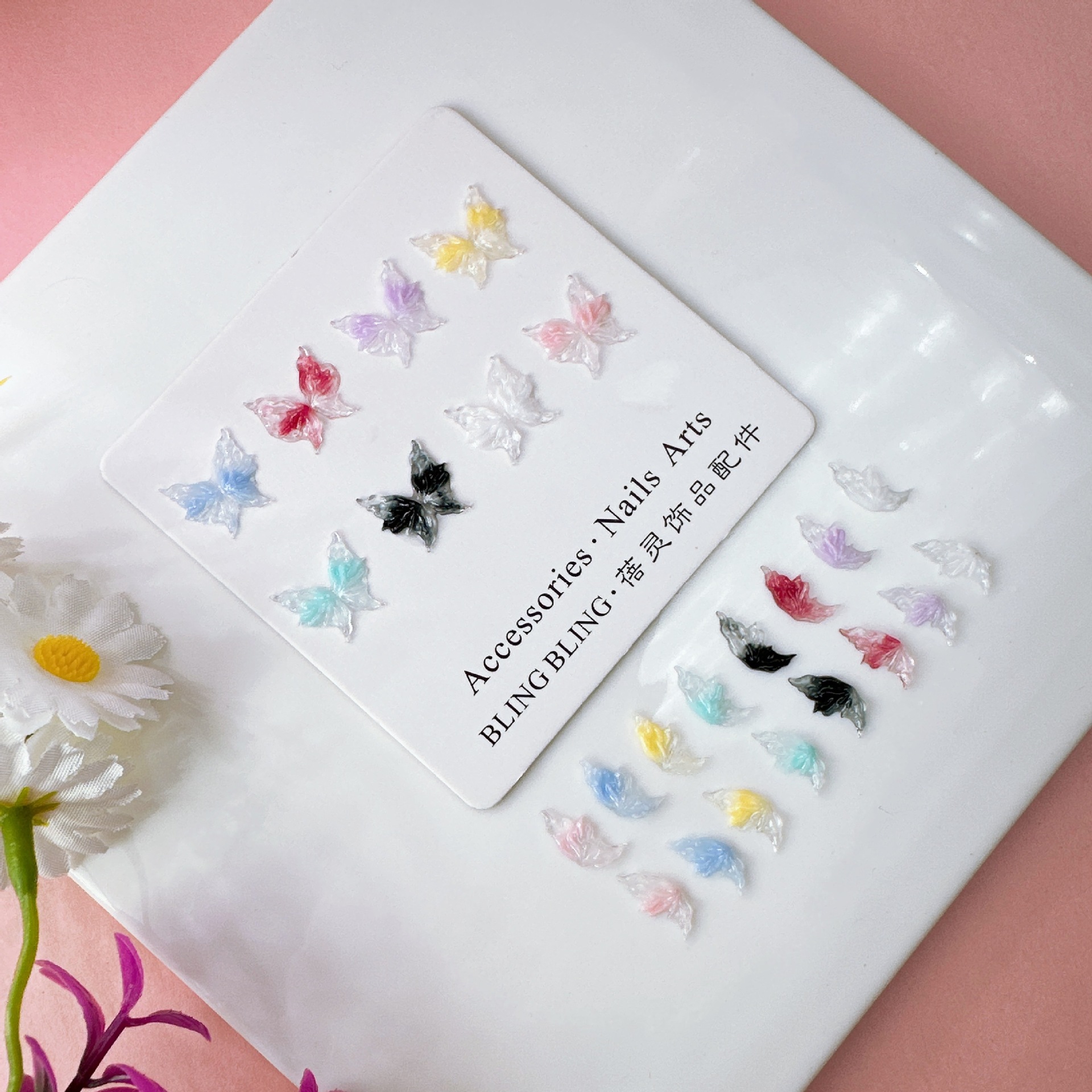 半个翅膀蝴蝶夜光美甲饰品批发_04.jpg
