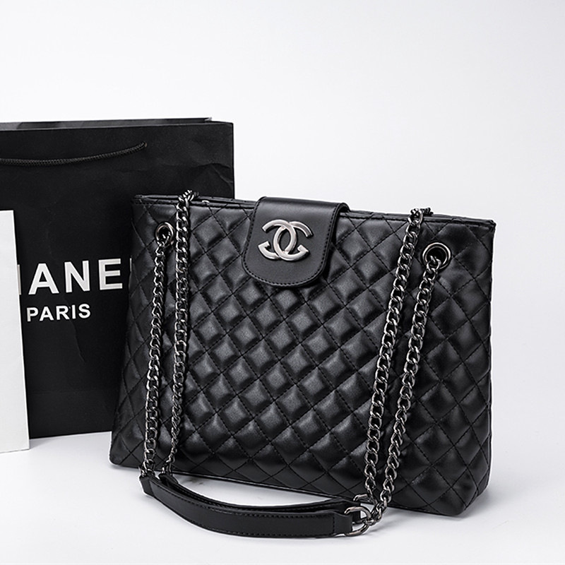 Chanel Xiaoxiangfeng'Er Counter Genuine Bag 2025 New Tote Bag Quilted Chain Bag Single Shoulder Crossbody Large Bag Chanel Xiaoxiangfeng'Er Counter Genuine Bag 2025 New Tote Bag Quilted Chain Bag Single Shoulder Crossbody Large Bag