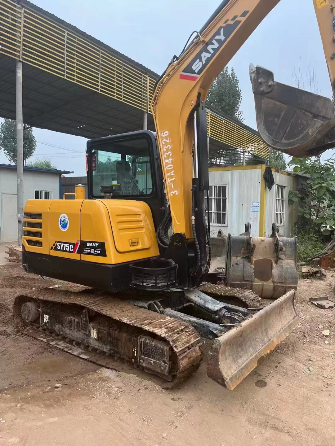 Excavadora de segunda mano de carga nacional y extranjera SANY / SanY55 60 75 95 Excavadora