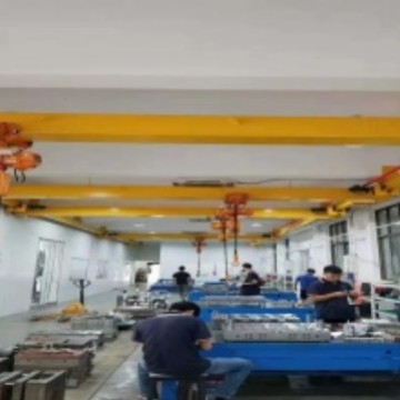 东莞惠州大型龙门悬臂吊起重机双梁吊单梁吊深圳起重机航吊吊葫芦