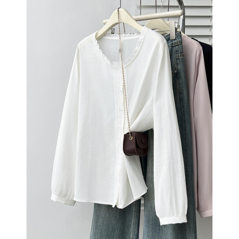 Plus-size women's autumn new style elegant lace collar long-sleeve shirt, fresh and versatile solid color top 0900 Plus-size women's autumn new style elegant lace collar long-sleeve shirt, fresh and versatile solid color top 0900