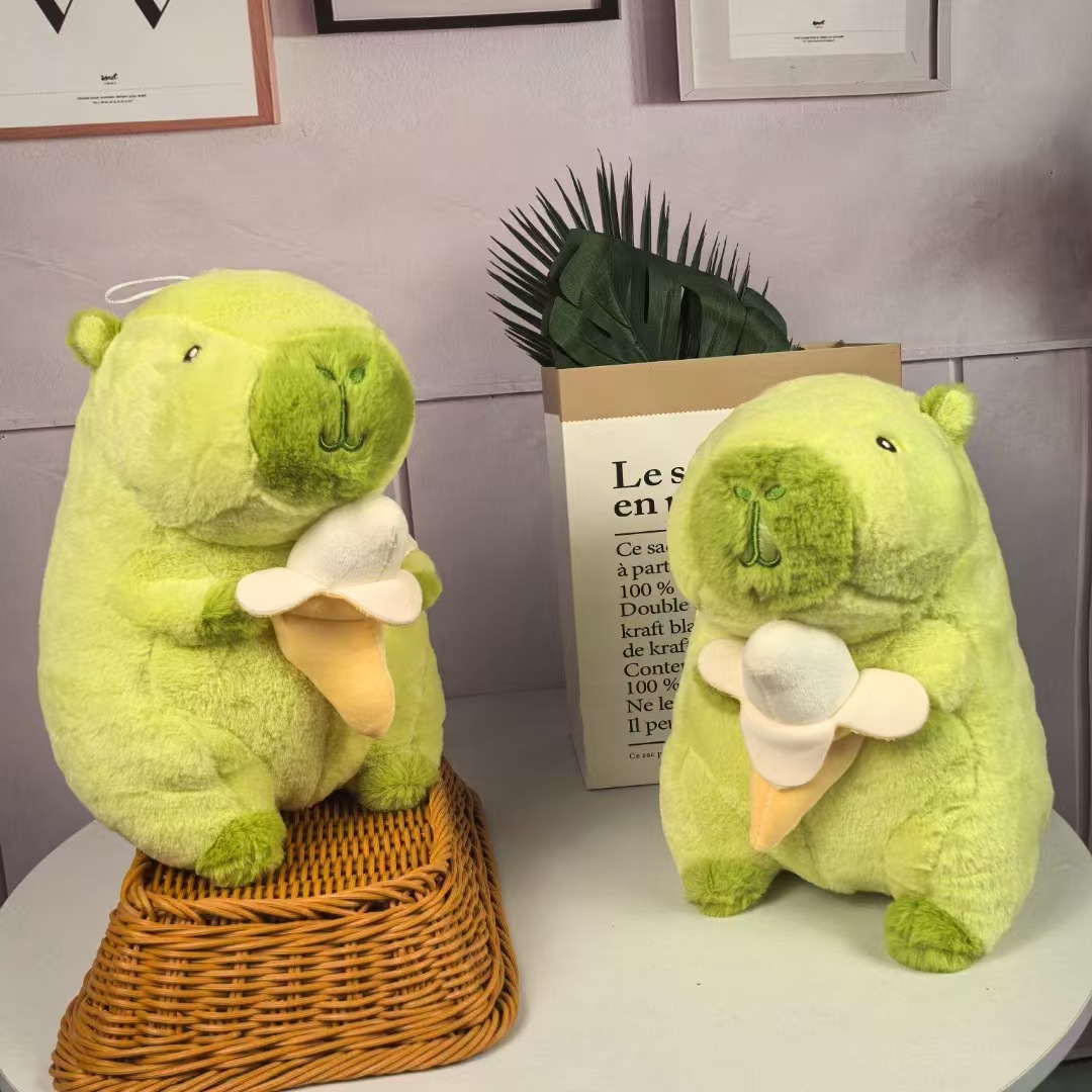 Banana capybara 35cm / Random colors