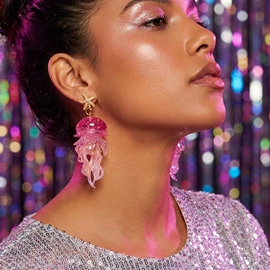 项链;手链;耳环