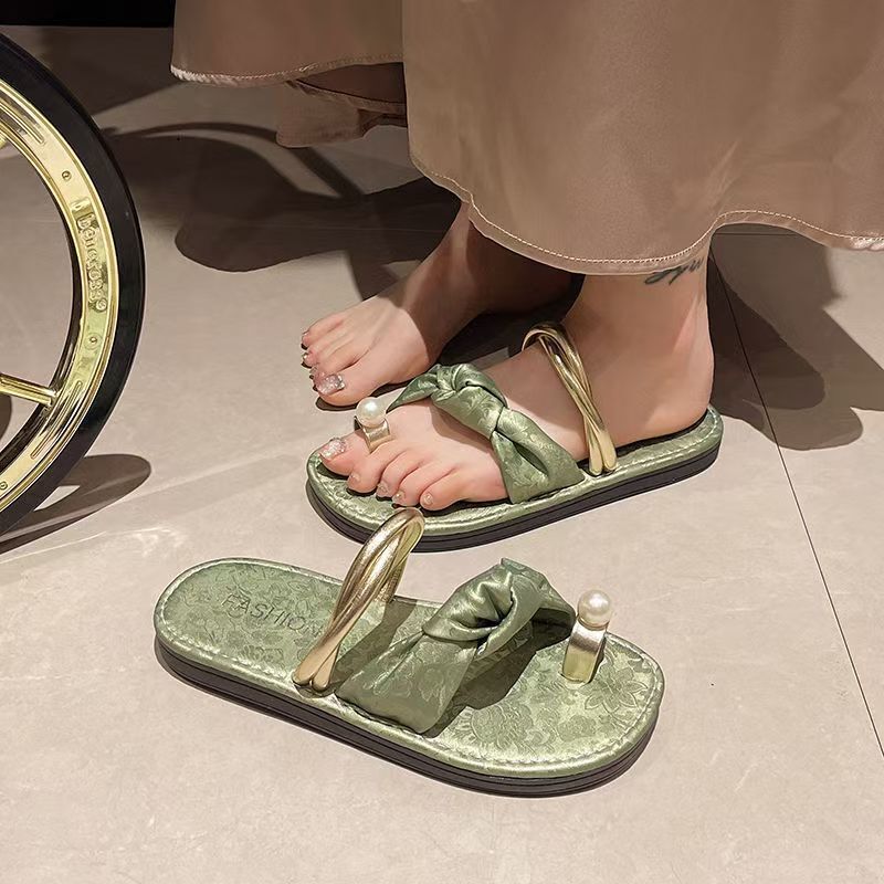 New Chinese-Style National Style Slip-On Slippers for Women, Summer 2025 New Trendy Flat Fairy-Style Sandals to Match with Dresses