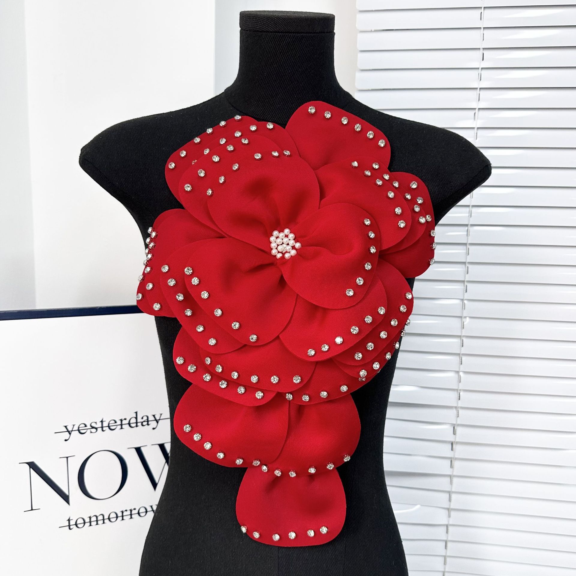 Nuevo estereoscópico multicapa tela de alta calidad flores grandes ropa DIY vestido tocado joyas para el cabello joyas de flores pectoral
