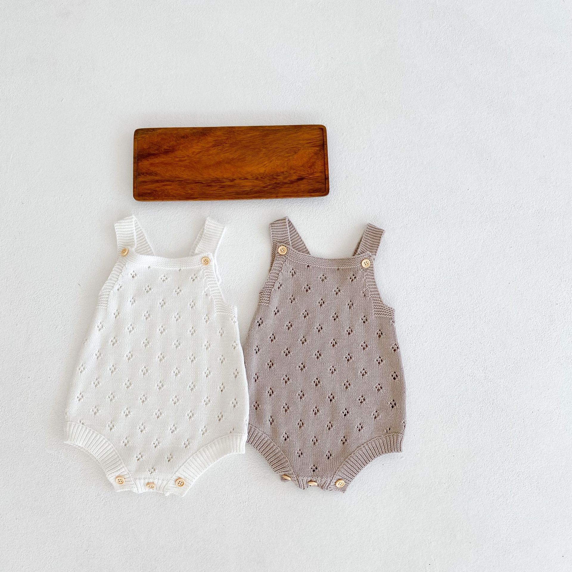 Ins21 style automne bébé garçon et fille bretelles creuses, fil tricoté en coton khai, vêtements une pièce, sacs, pet_voghion.com