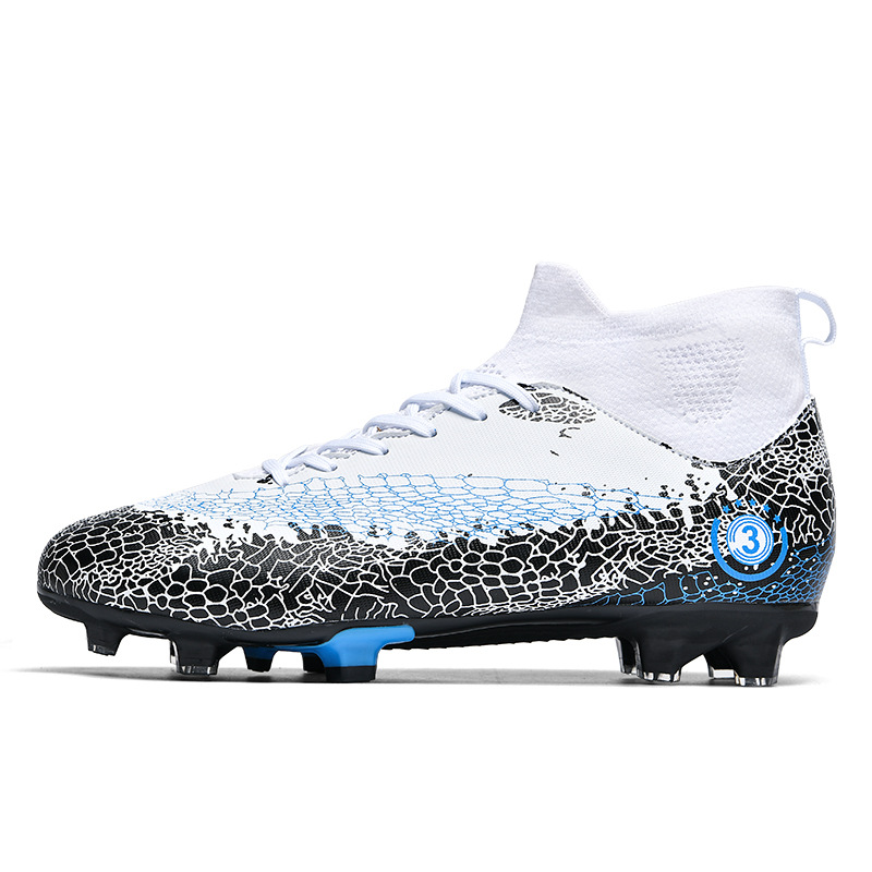 2023 transfronteriza nueva uña larga uñas rotas zapatos de fútbol hombres y adolescentes Transpirable zapatos de fútbol de alta zapatos de entrenamiento de hierba