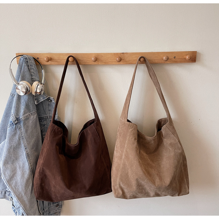 Autumn/Winter Retro Suede Hobo Bag Women's 2026 New Matte Underarm Bag Fashion Handheld Baguette Bag - Thumbnail 4
