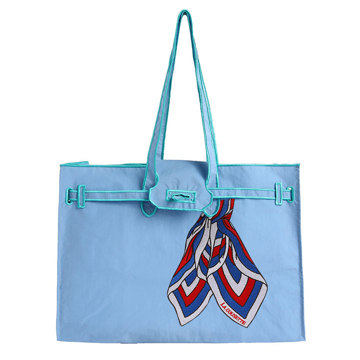 라이트 블루 실크 스카프 매듭 토트 백