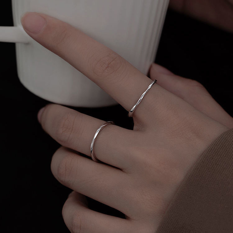 Wave pattern ring female ins non-fading student ring high-grade cold wind plain ring adjustable diet finger ring male