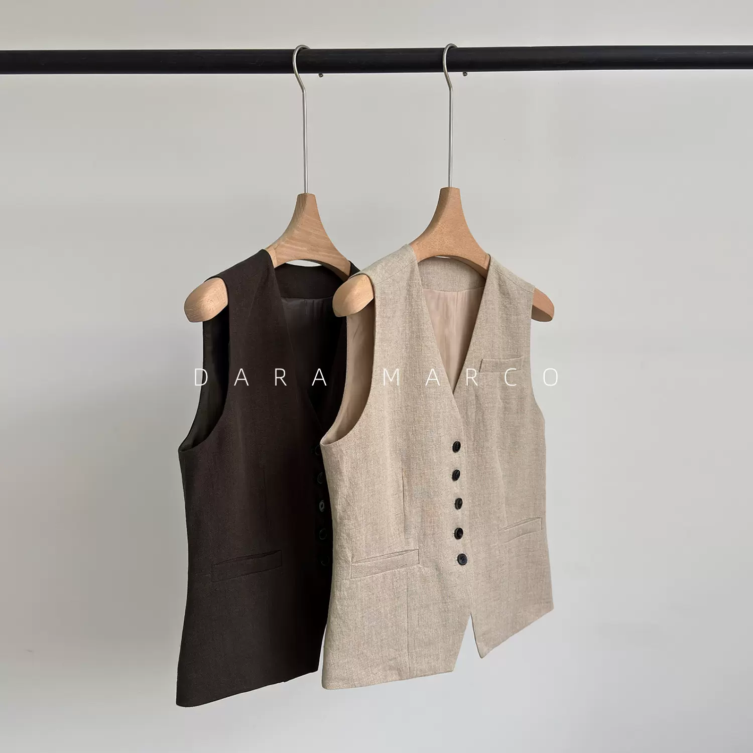 100亚麻/LZ柜上1.1K/微绉肌理感~气质收腰V领短款质感西装马甲女