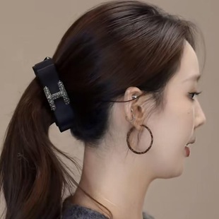 �n���|���T�߼��к����Yˮ��Q�A��ĸ���X���Rβ�A�M�A�㽶�A�l�A