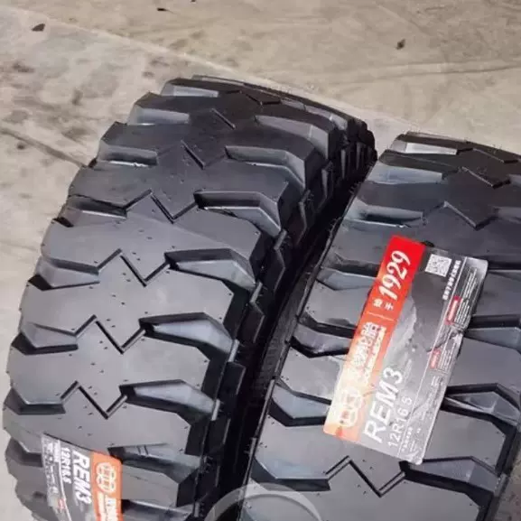 双钱12R16.5 10R16.5滑移装载机轮胎钢丝胎305/70R16.5