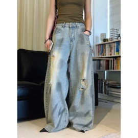 休闲裤;女式T恤;毛衣