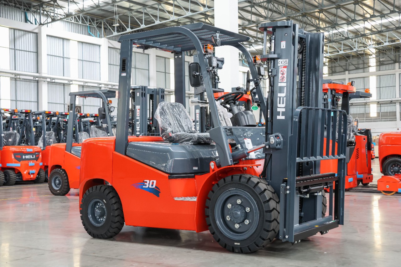 供应2025款合力K2系列3吨平衡重式全新柴油叉车配置可多选