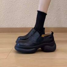 ��Ƥ��~2025���¿�A�^���СƤЬŮ�ɸ�����һ�_��Ӣ���L��Ь