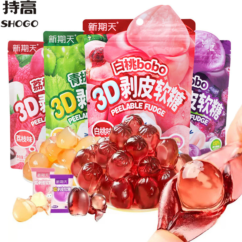 Xintiantian 3D peeling soft candy 50% juice content peeling sugar white peach grape fruit juice soft candy snacks Xintiantian 3D peeling soft candy 50% juice content peeling sugar white peach grape fruit juice soft candy snacks