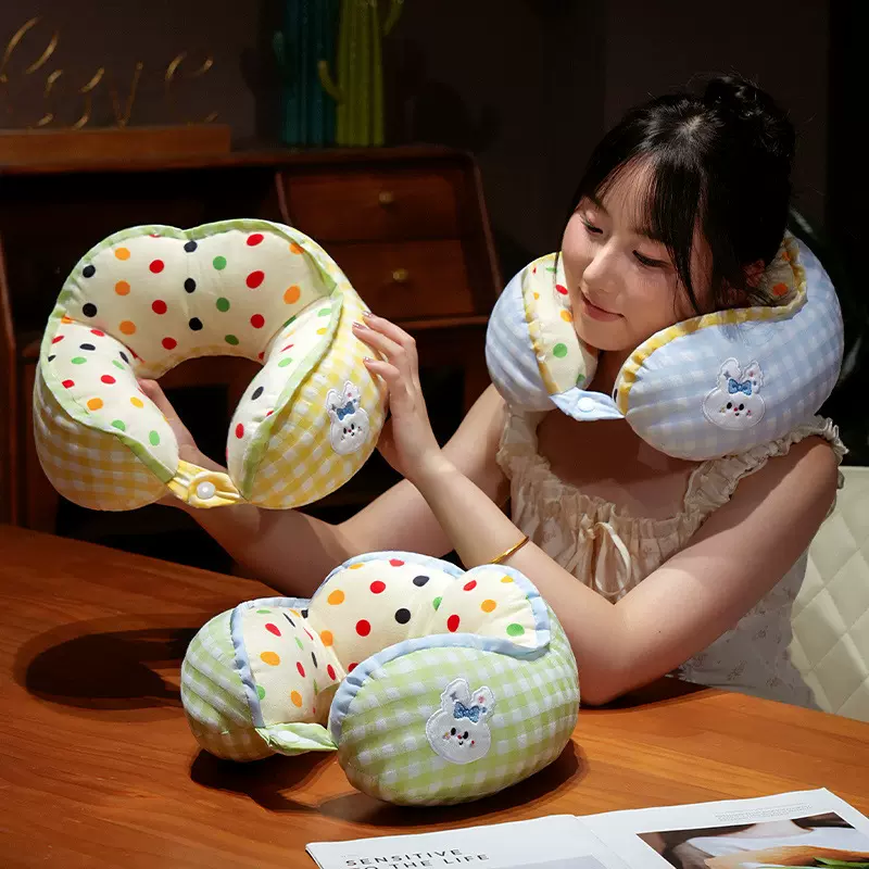 卡通可爱波点格子兔子驼峰U型枕旅行护颈飞机头枕办公室午睡枕头