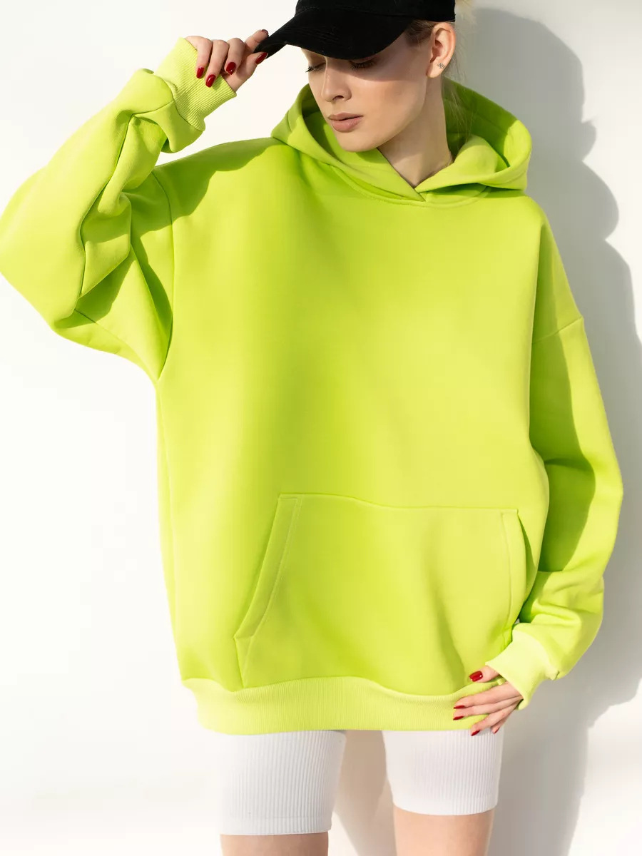 Women's Oversized Hooded Sweatshirt With Pockets And Long Sleeves_voghion.com
