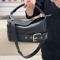 2025罗家新款皮带扣机车几何包真皮女包通勤大容量手提斜挎包女包
