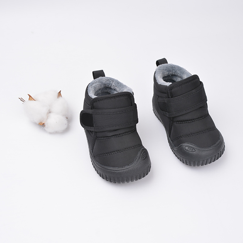 Zapatos de algodón para niños con forro polar de invierno Comercio exterior casual Fondo suave cálido botas de algodón para bebés de hombres y mujeres Velcro botas cortas para niños transfronterizas