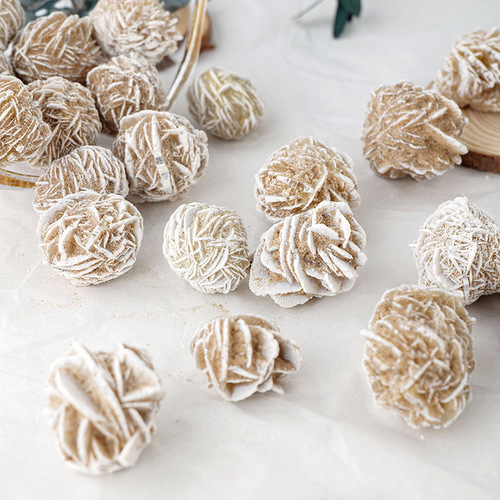 Natural crystal ore specimen desert rose crystal raw stone rose stone Moroccan crystal crystal decorative ornaments