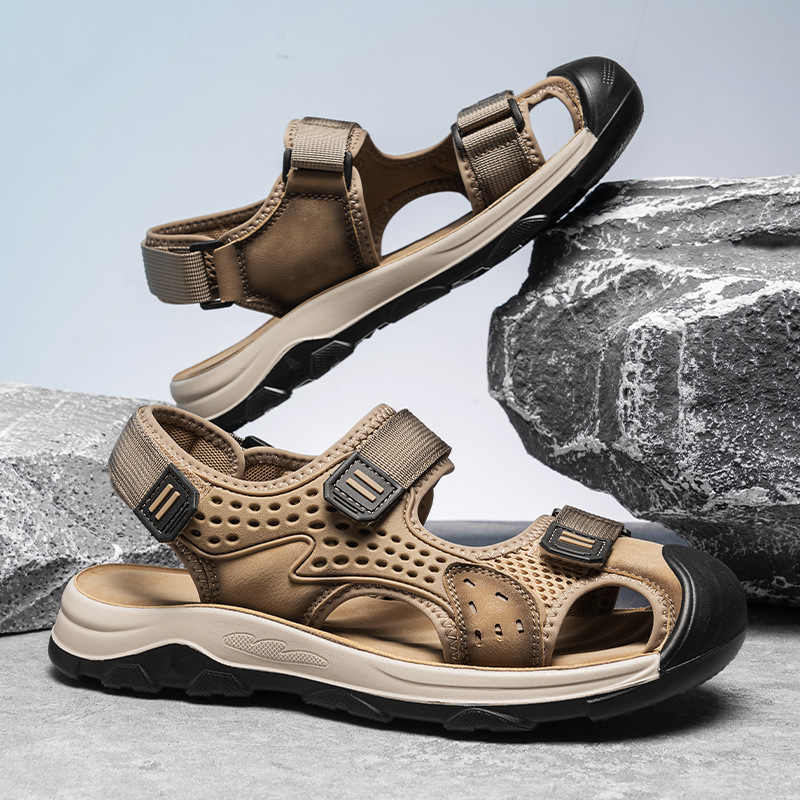Cross-Border Sandals for Men, New Summer Style, Men's Genuine Leather Hollow Breathable Sandals, Outdoor Closed-Toe Beach Shoes, Dad Shoes