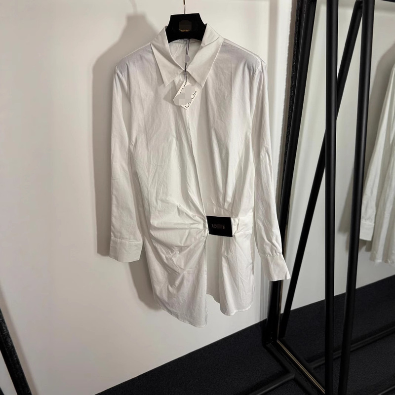 2025 Summer Nanyou Classy Export New Logo Leather Label Decorative Pleated Waist Long-Sleeved Shirt Dress