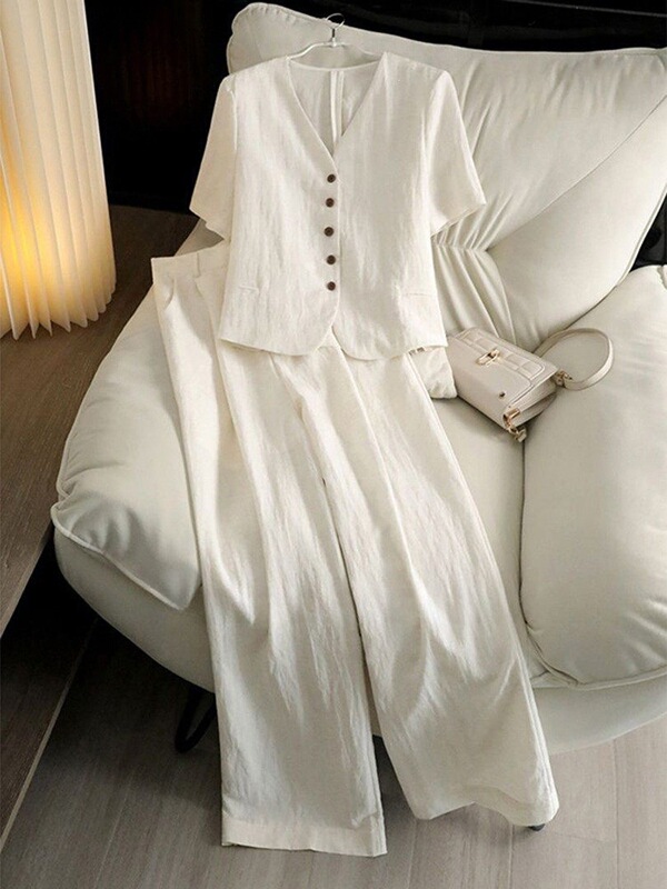 Outlet Guangzhou Thirteen Lines Fashion Casual Style Cotton Linen Short Sleeve Cardigan Top Women's Wide Leg Pants Two-Piece Set Outlet Guangzhou Thirteen Lines Fashion Casual Style Cotton Linen Short Sleeve Cardigan Top Women's Wide Leg Pants Two-Piece Set