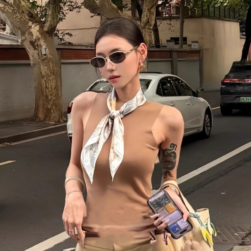 老钱风优雅搭配领巾小方巾70cm韩系新款丝巾女高级感复古百搭印花|undefined
