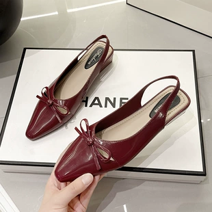 2026 год pointed toe high heel sandal?
