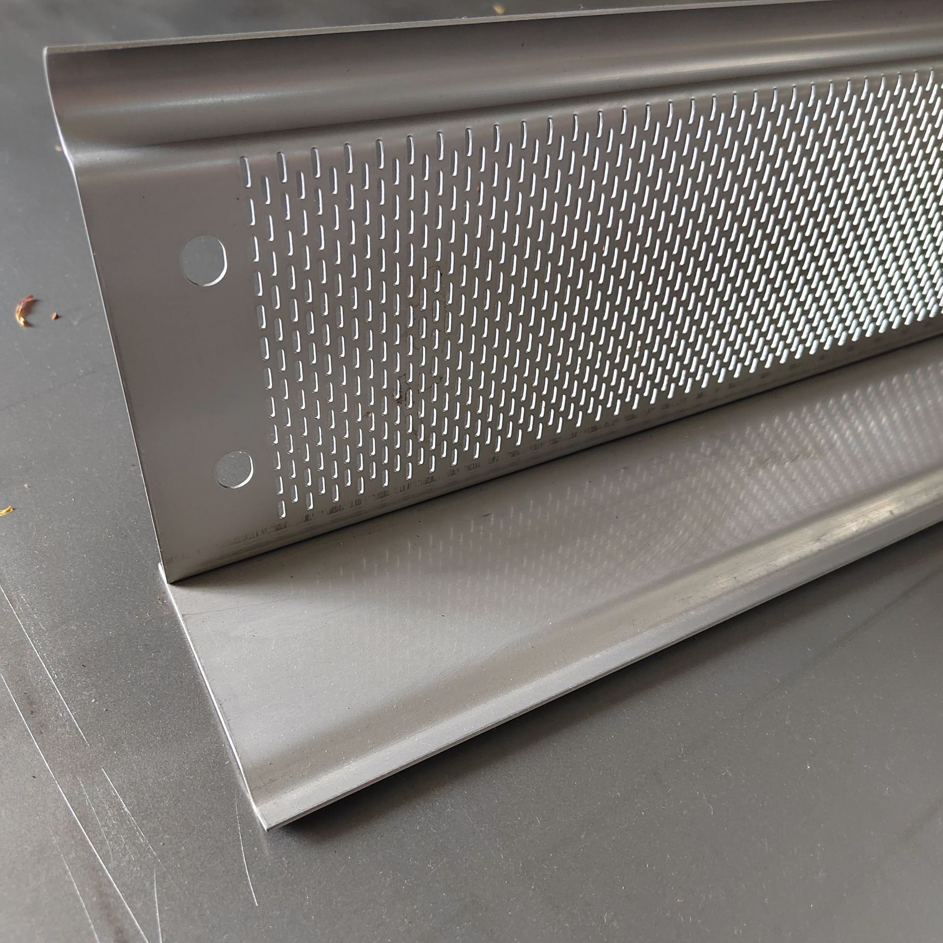 小卷料喇叭孔 自定义长度和宽度 非标冲制孔径和孔边距