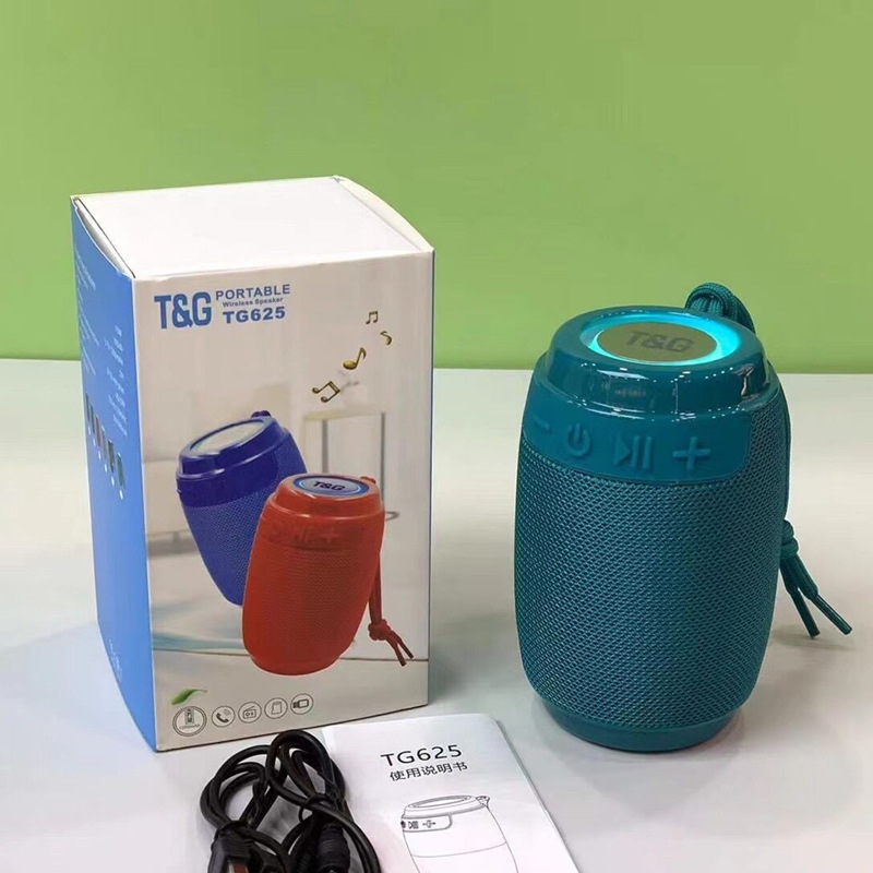 Transfronterizo nuevo TG625 altavoz bluetooth tarjeta de enchufe portátil pequeño sonido LED luces creativas regalos de bajo sonido bluetooth