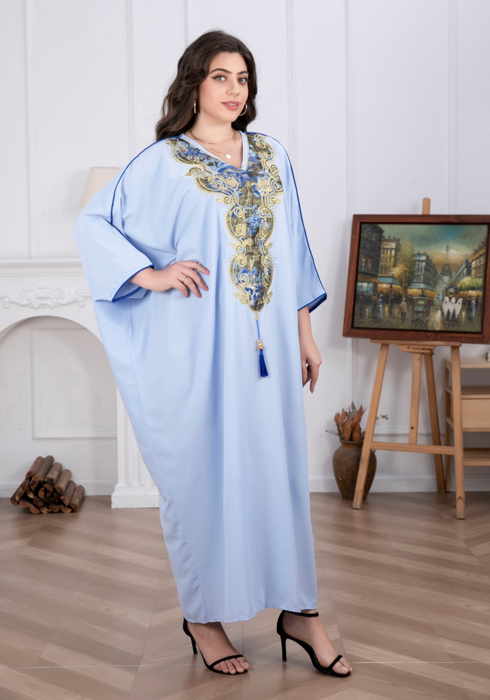 Indonesian-Middle Eastern Cross-border Women's Robe With V-neck, Embroidery, And Tassels, Elegant Arabic Robe,_ecoleips.com