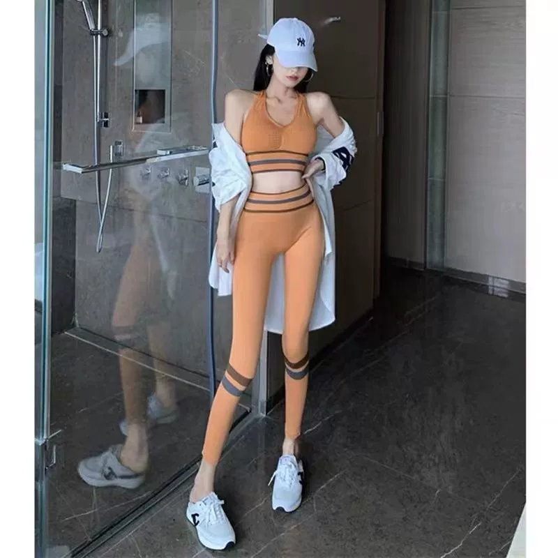 Повседневный спортивный костюм для женщин, весна и осень 2022, модный уличный возрастной костюм для занятий йогой в тренажерном зале, комплект из двух предметов