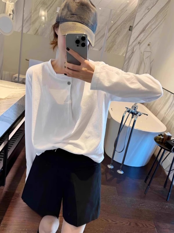 純綿の肩の白い長袖のtシャツの女性は2025春と秋にゆったりしています。|undefined
