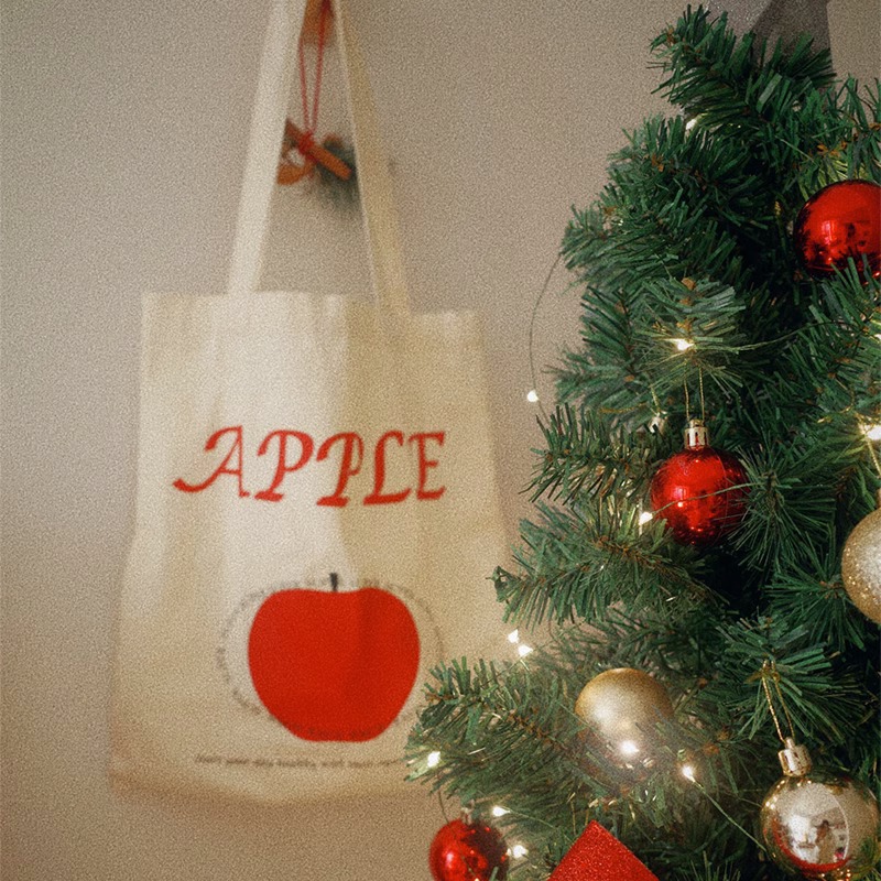 Bolsa de tela de vela portátil con patrón de fruta simple bolso de hombro 2023 nuevo bolso de lona de gran capacidad bolso de nicho femenino tote