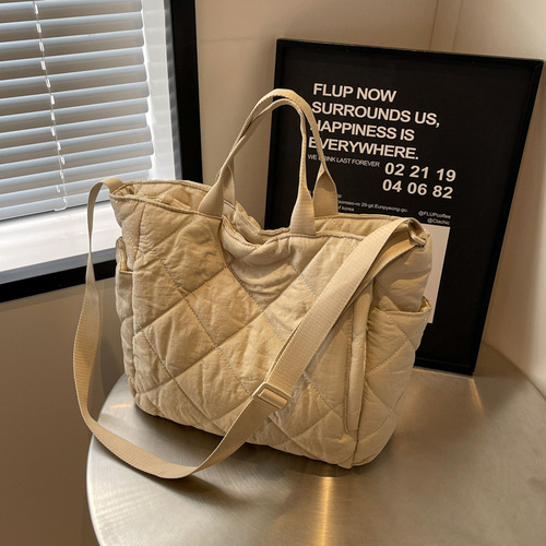 Casual large-capacity bag  autumn and winter new women's bag fashionable commuter shoulder bag crossbody bag handheld tote bag