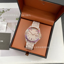 羳COAޢwYCHմŮֱr䓎ŮWʯӢ