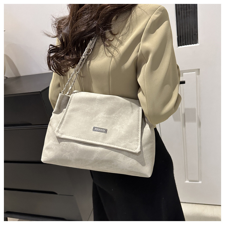 Estilo coreano de moda simple nicho diseño casual bolso de la cadena de las mujeres bolsa de invierno Nueva Moda hombro bolsa de las axilas