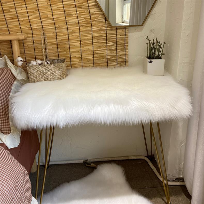 Stuffed Chair Cushion, Dresser, Plush Cushion, Bedside Table Cover, Desktop Decoration, Bedroom Carpet, Living Room Coffee Table Tablecloth