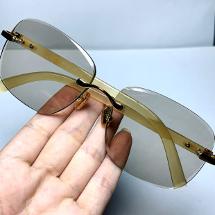 ���Ж|��ˮ��ʯ���Rԭʯ�и������ˮ���oĿ�B���R�o���ֹ�ţ�Ǽ�