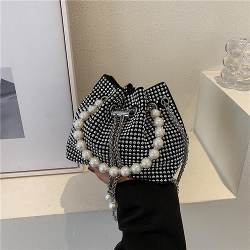 Internet celebrity retro popular bright diamond strap bucket bag for women summer  new fashion trendy ins single shoulder crossbody bag