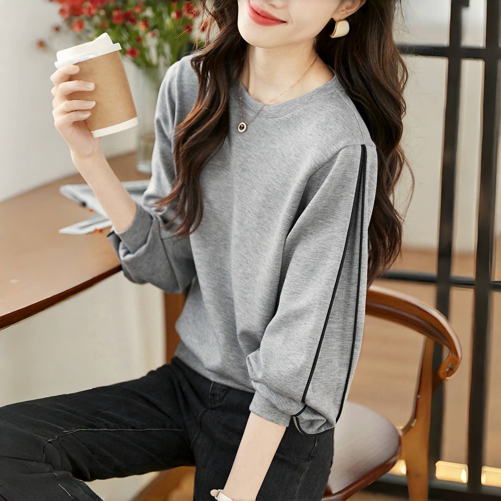 Design Sense Sweat Women's Loose 2024 Spring and Autumn Korean Style New Elegant All-match Lantern Sleeve Pullover Long Sleeve Top