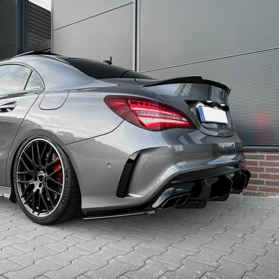 Big Surrounded Amg Cla45 2016-2019 Rear